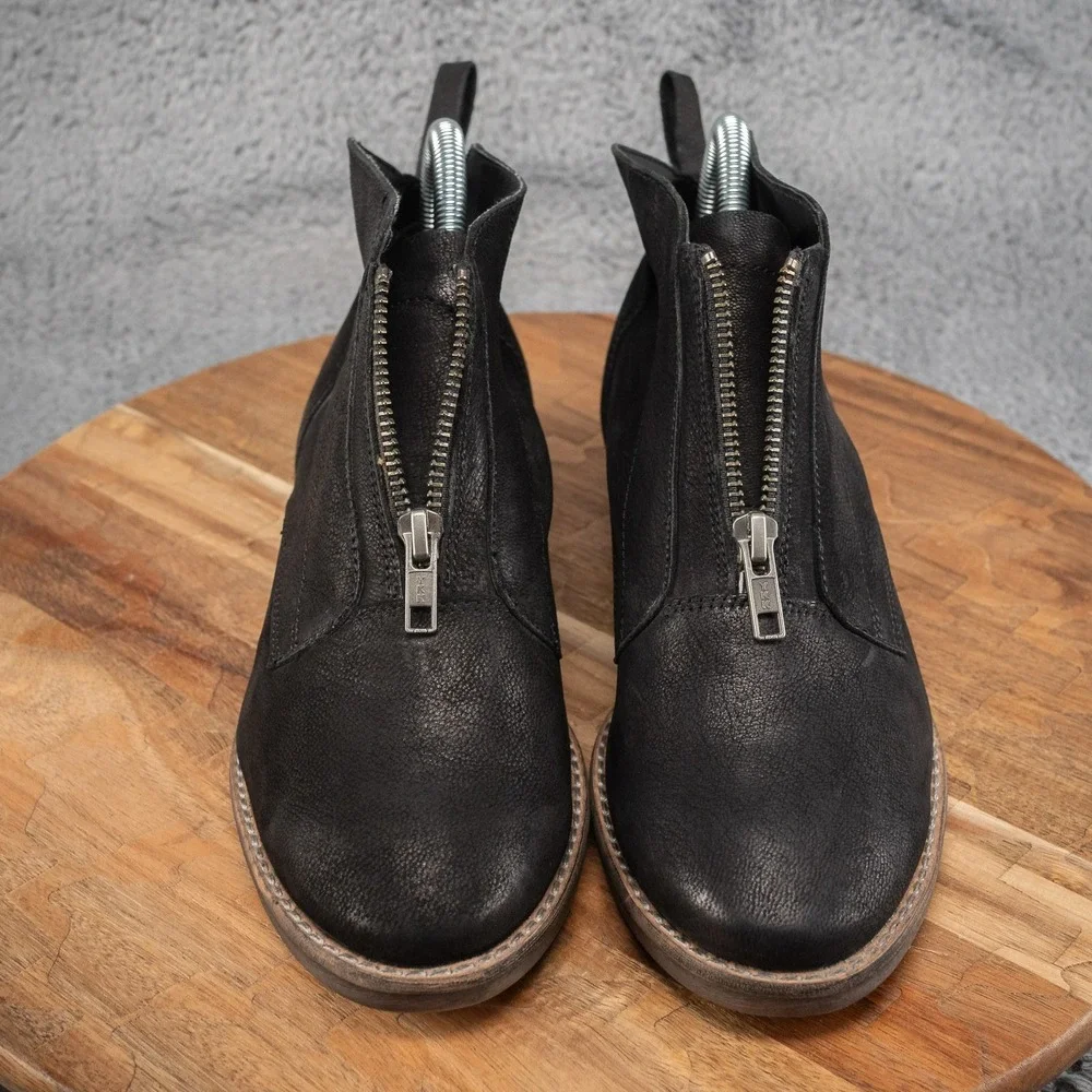 Diba Eli‎ Ankle Booties Women's Size 8 M Black Leather Front Zip
